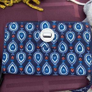 Vera Bradley wallet